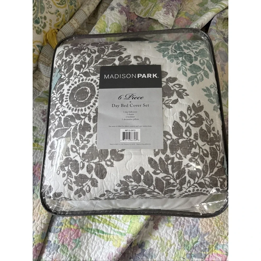 Madison Park Claire 6 Piece Daybed Cover Set 1 Bed Cover Bedskirt Pillow 3 Shams